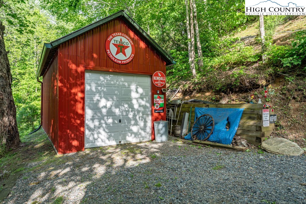 612 Joe Shoemaker Road Vilas, NC 28692 - Photo 39 of 50 Gallery Image 39