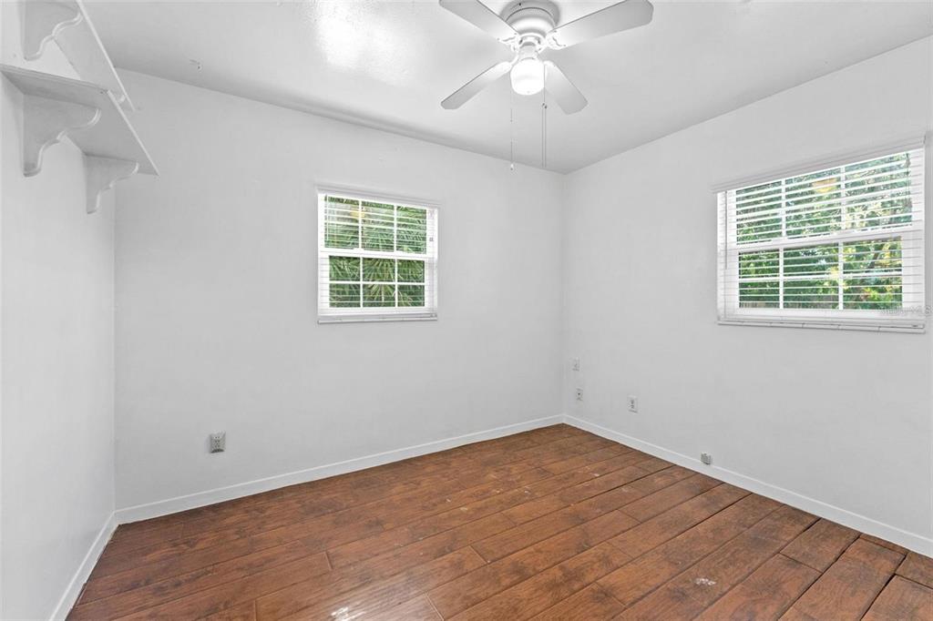 315 Wooten Road Lutz, FL 33548 - Photo 34 of 56