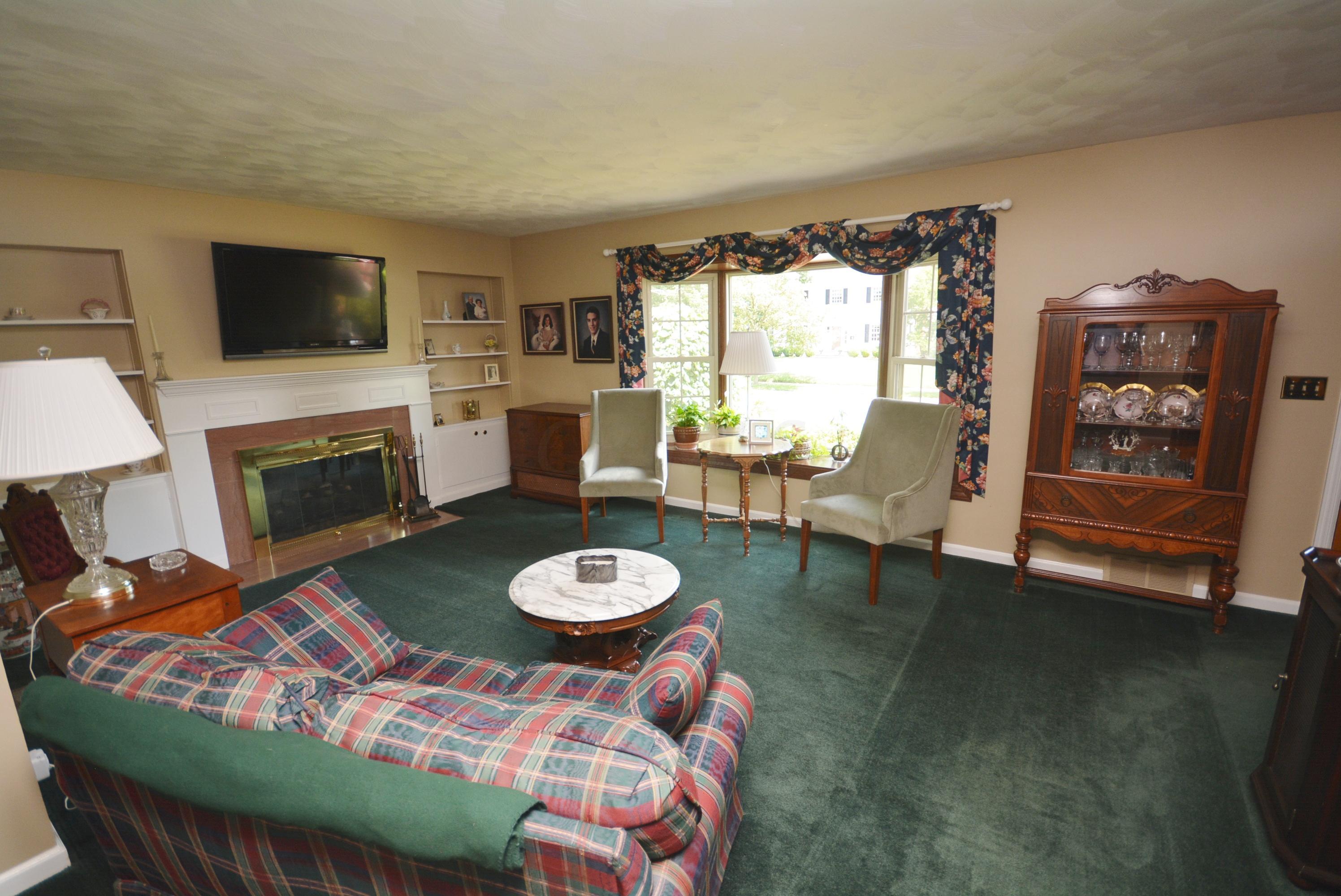 2341 Brandon Road Columbus, OH 43221 - Photo 12 of 46 Gallery Image 12