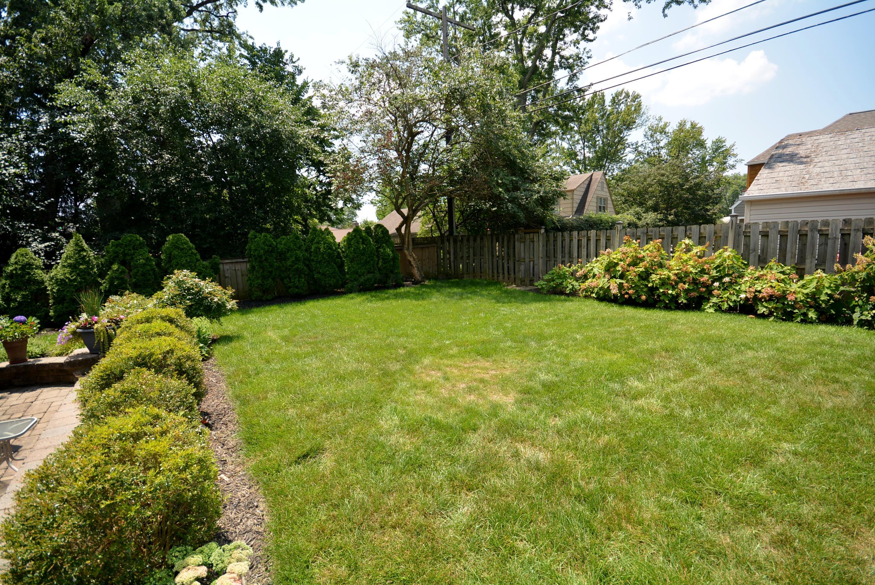 2341 Brandon Road Columbus, OH 43221 - Photo 8 of 46 Gallery Image 8