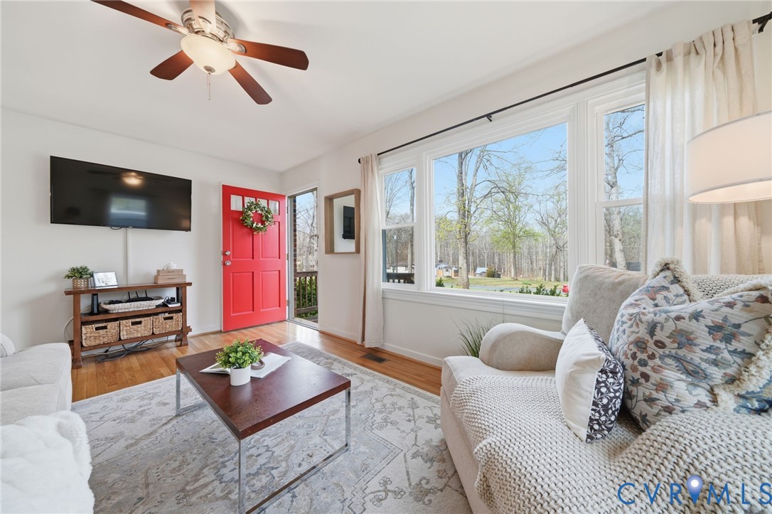 2174 Mountain View Road Powhatan, VA 23139 - Photo 2 of 24