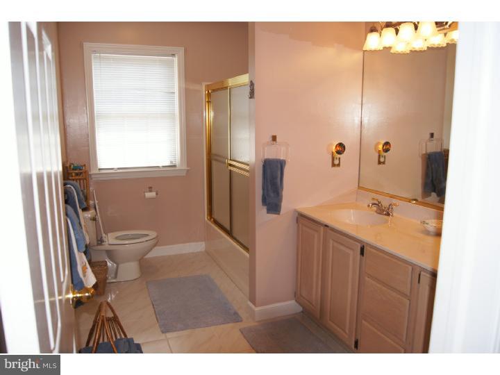 108 Quail Lane Kennett Square, PA 19348 - Photo 18 of 25 Bathroom