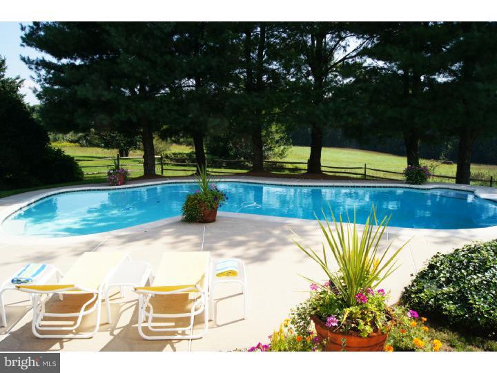 108 Quail Lane Kennett Square, PA 19348 - Photo 23 of 25 Pool