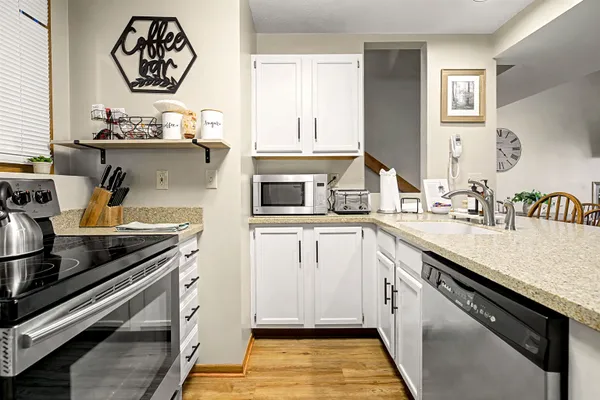 $225,000 | 42 Spring Creek Lane, Galena, IL 61036