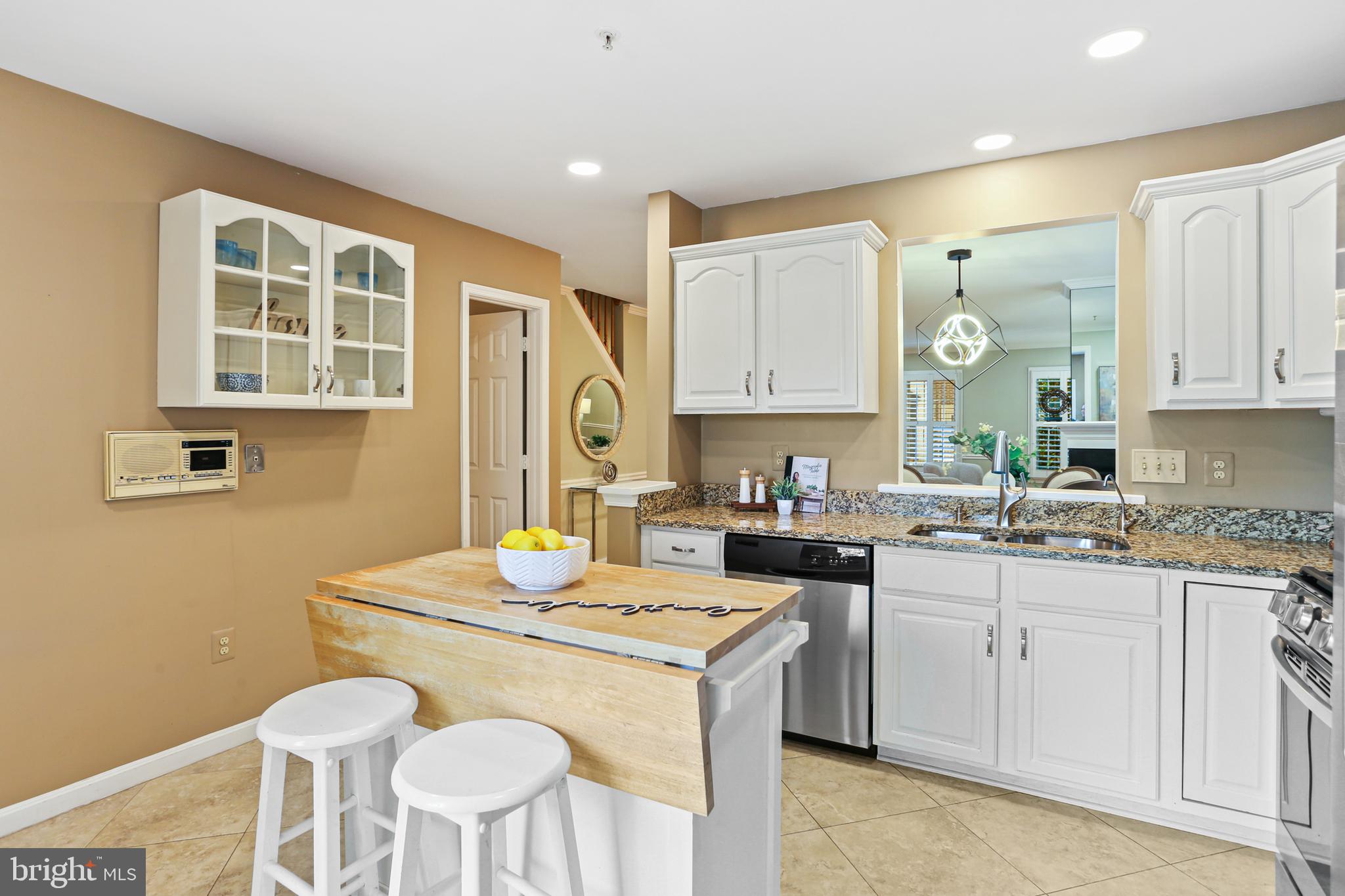 423 Little Quarry Road Gaithersburg, MD 20878 - Photo 10 of 41 Gallery Image 10
