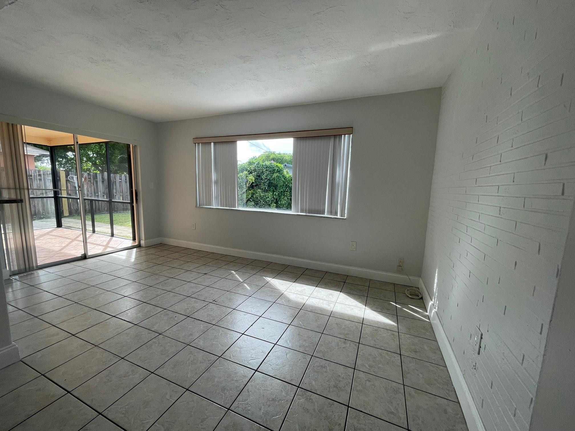 8510 Sunset Strip Sunrise, FL 33322 - Photo 5 of 21 Photo 5