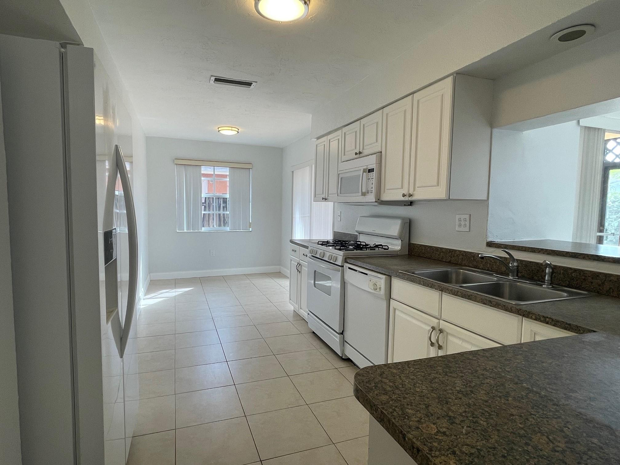8510 Sunset Strip Sunrise, FL 33322 - Photo 7 of 21 Photo 7