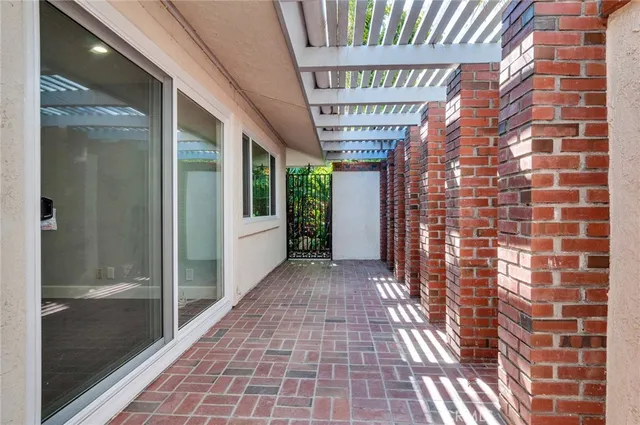 $7,800 | 11761 Highview Drive, North Tustin, CA 92705