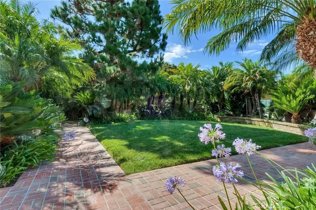 $7,800 | 11761 Highview Drive, North Tustin, CA 92705