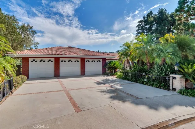 $7,800 | 11761 Highview Drive, North Tustin, CA 92705