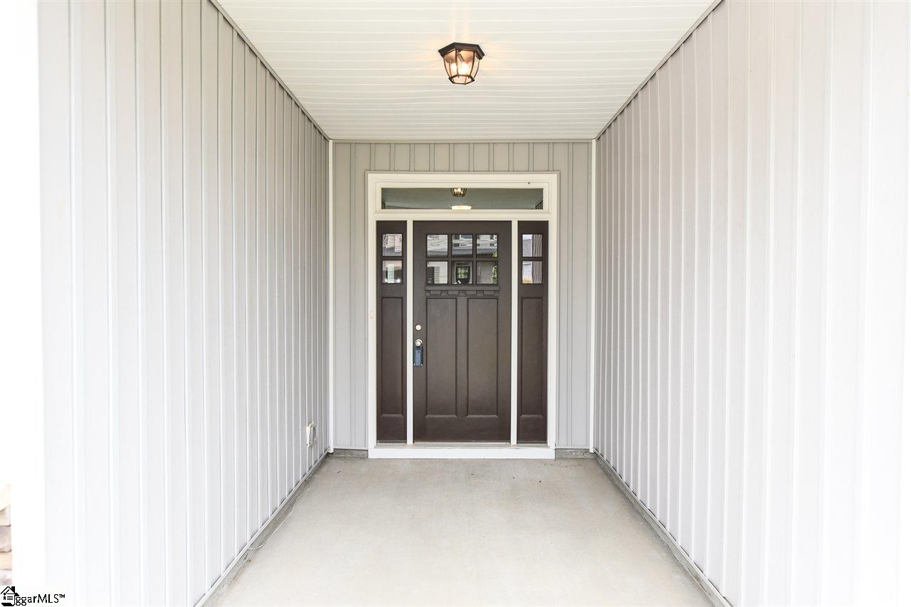 718 Corley Way Greer, SC 29651 - Photo 4 of 35 Gallery Image 4