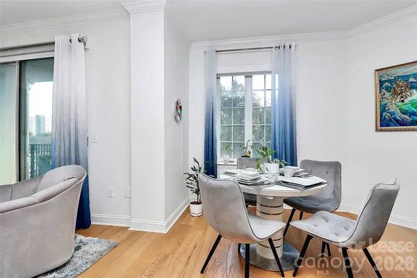 $3,100 | 300 West 5th Street, Unit 431, Charlotte, NC 28202