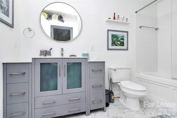 $3,100 | 300 West 5th Street, Unit 431, Charlotte, NC 28202