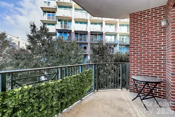 $3,100 | 300 West 5th Street, Unit 431, Charlotte, NC 28202