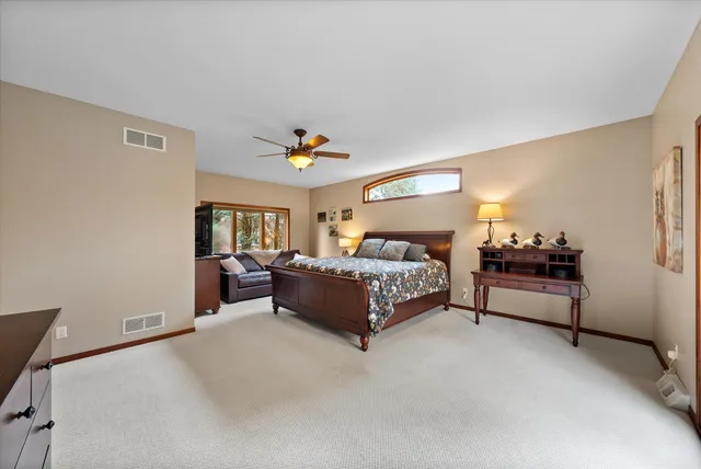 $1,385,000 | 1319 Creekside Court, Grafton, WI 53024