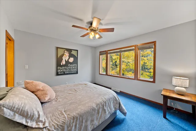 $1,385,000 | 1319 Creekside Court, Grafton, WI 53024