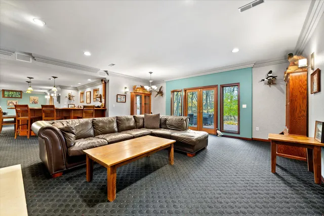 $1,385,000 | 1319 Creekside Court, Grafton, WI 53024