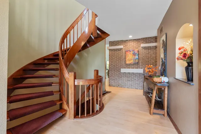 $1,385,000 | 1319 Creekside Court, Grafton, WI 53024