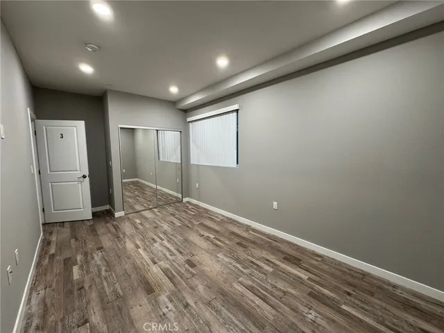 $4,000 | 623 Normandie Avenue, Los Angeles, CA 90004