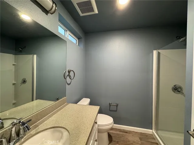 $4,000 | 623 Normandie Avenue, Los Angeles, CA 90004