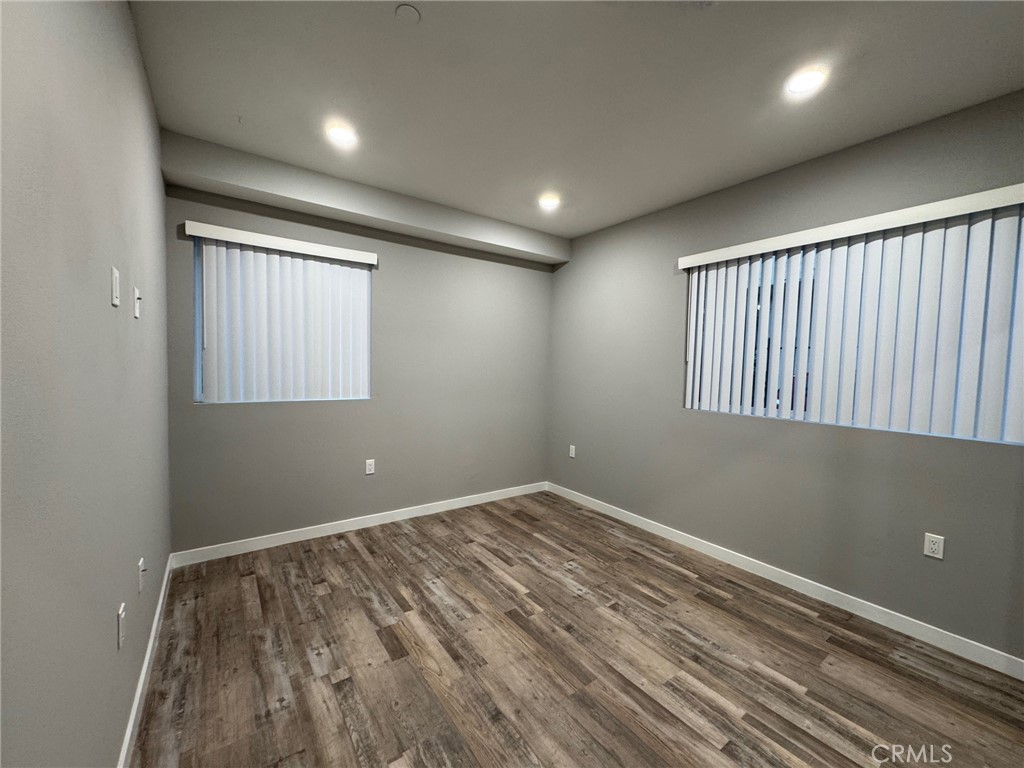 623 Normandie Avenue Los Angeles, CA 90004 - Photo 18 of 23