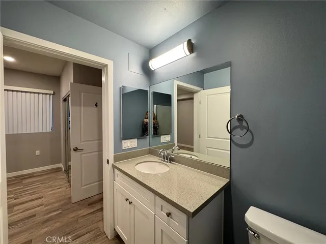 $4,000 | 623 Normandie Avenue, Los Angeles, CA 90004