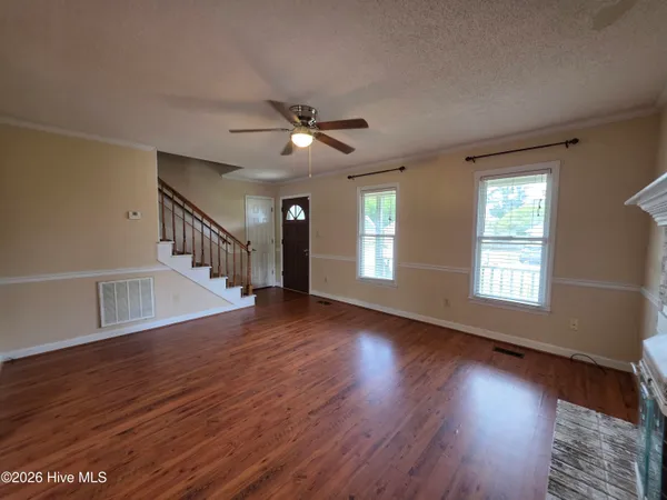$1,550 | 500 Kane Court, Jacksonville, NC 28540