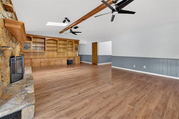 $500,000 | 106 Snyder Ranch Road, Trinidad, TX 75163