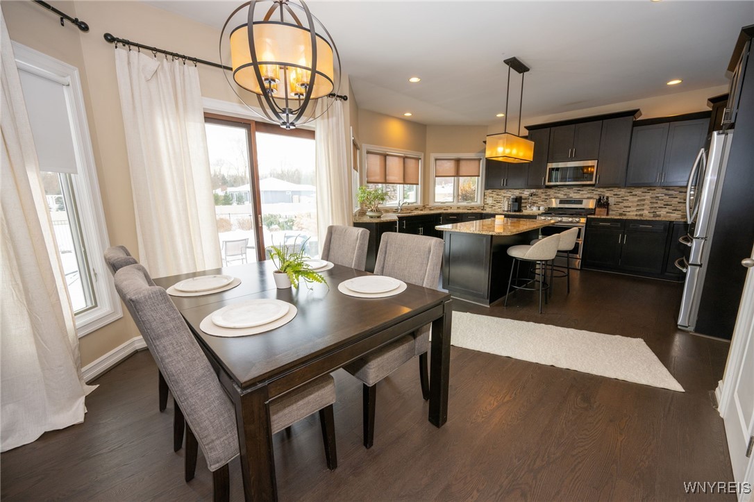 33 South Rockingham Way Amherst, NY 14228 - Photo 13 of 50