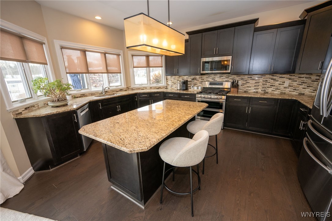 33 South Rockingham Way Amherst, NY 14228 - Photo 14 of 50