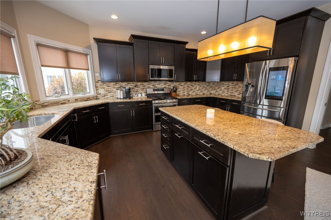 33 South Rockingham Way Amherst, NY 14228 - Photo 15 of 50