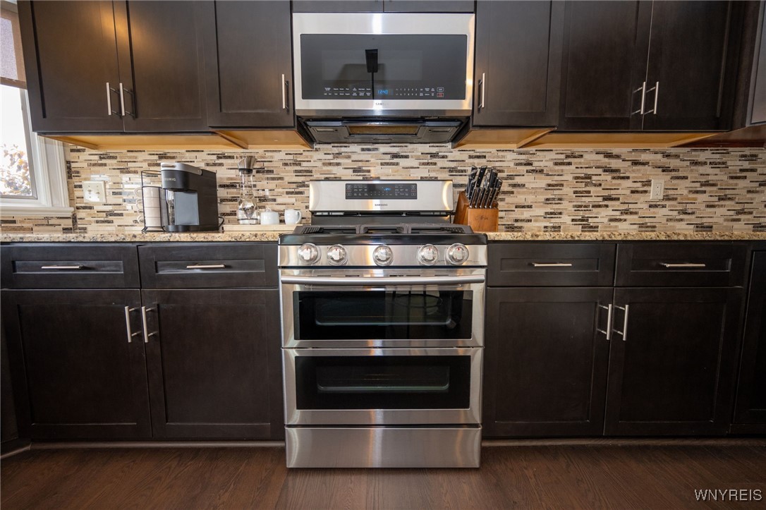 33 South Rockingham Way Amherst, NY 14228 - Photo 17 of 50