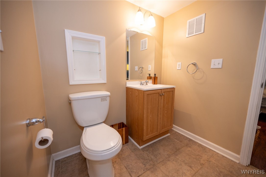 33 South Rockingham Way Amherst, NY 14228 - Photo 38 of 50