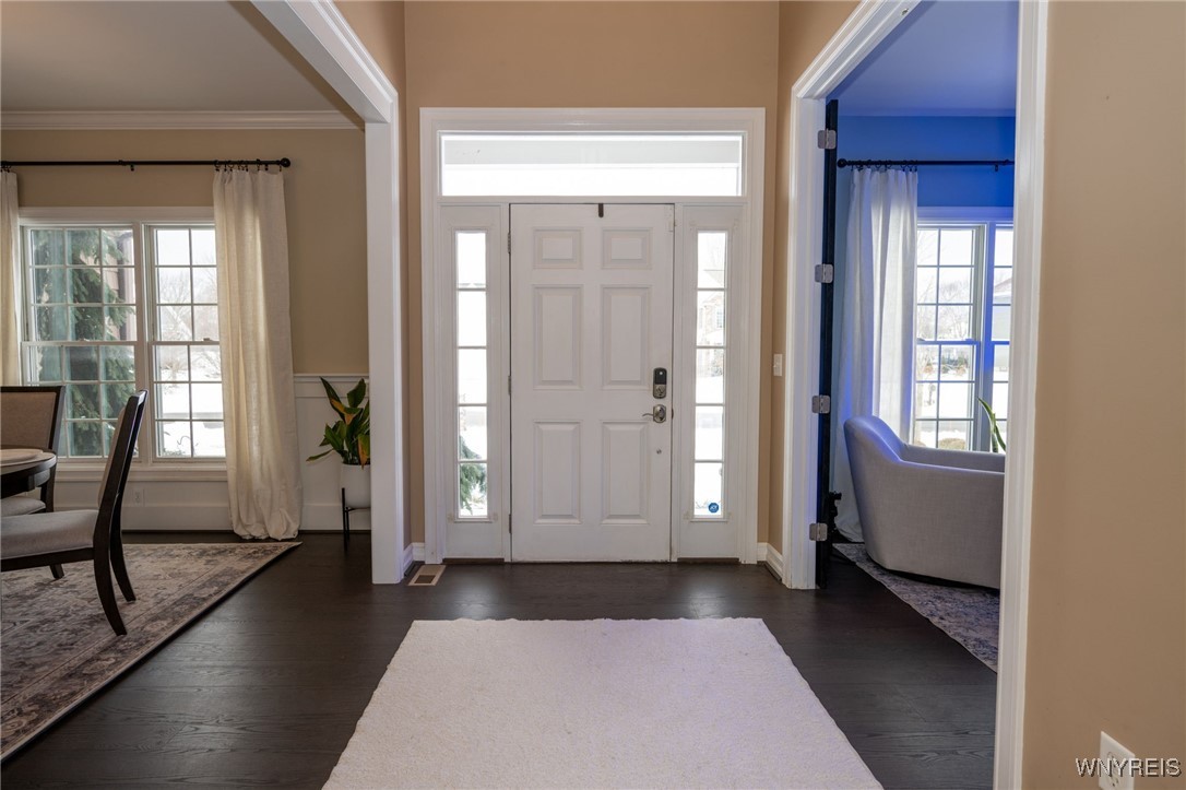 33 South Rockingham Way Amherst, NY 14228 - Photo 4 of 50