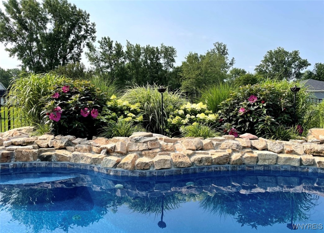 33 South Rockingham Way Amherst, NY 14228 - Photo 47 of 50