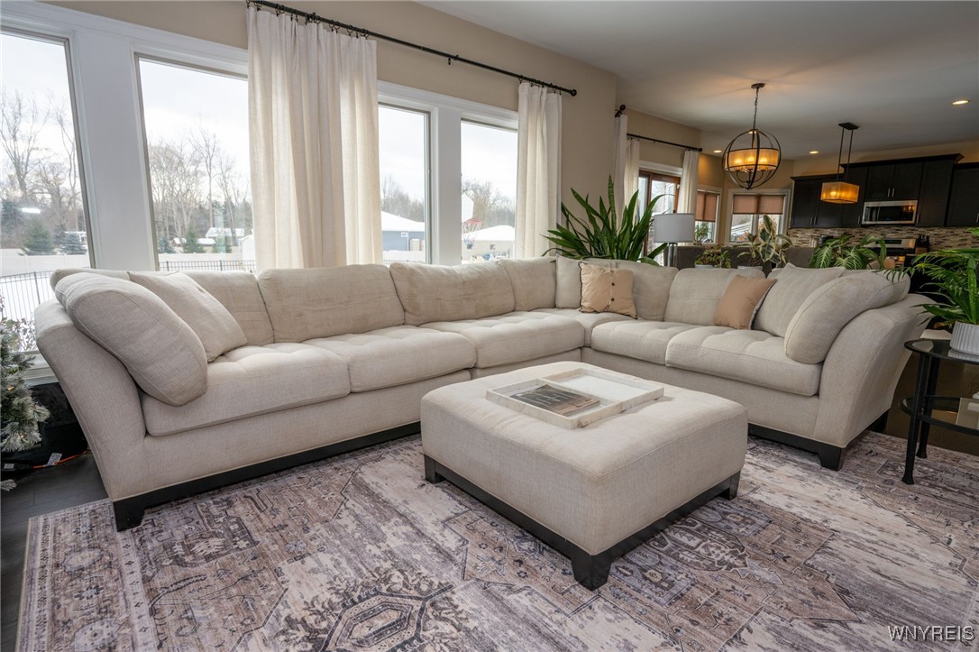 33 South Rockingham Way Amherst, NY 14228 - Photo 10 of 50