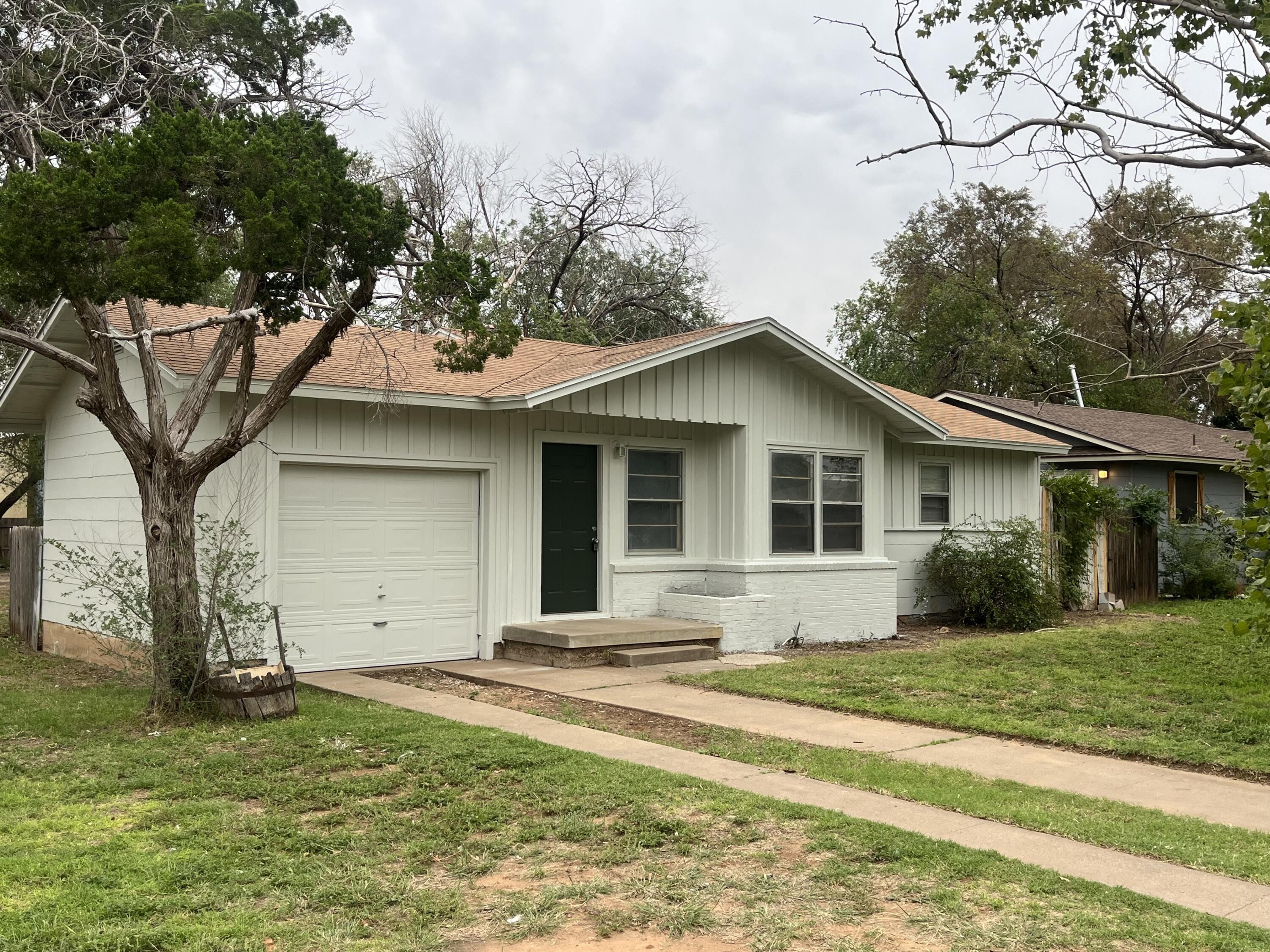 4601 Elgin Avenue Lubbock, TX 79413 - Photo 1 of 11 IMG_1675