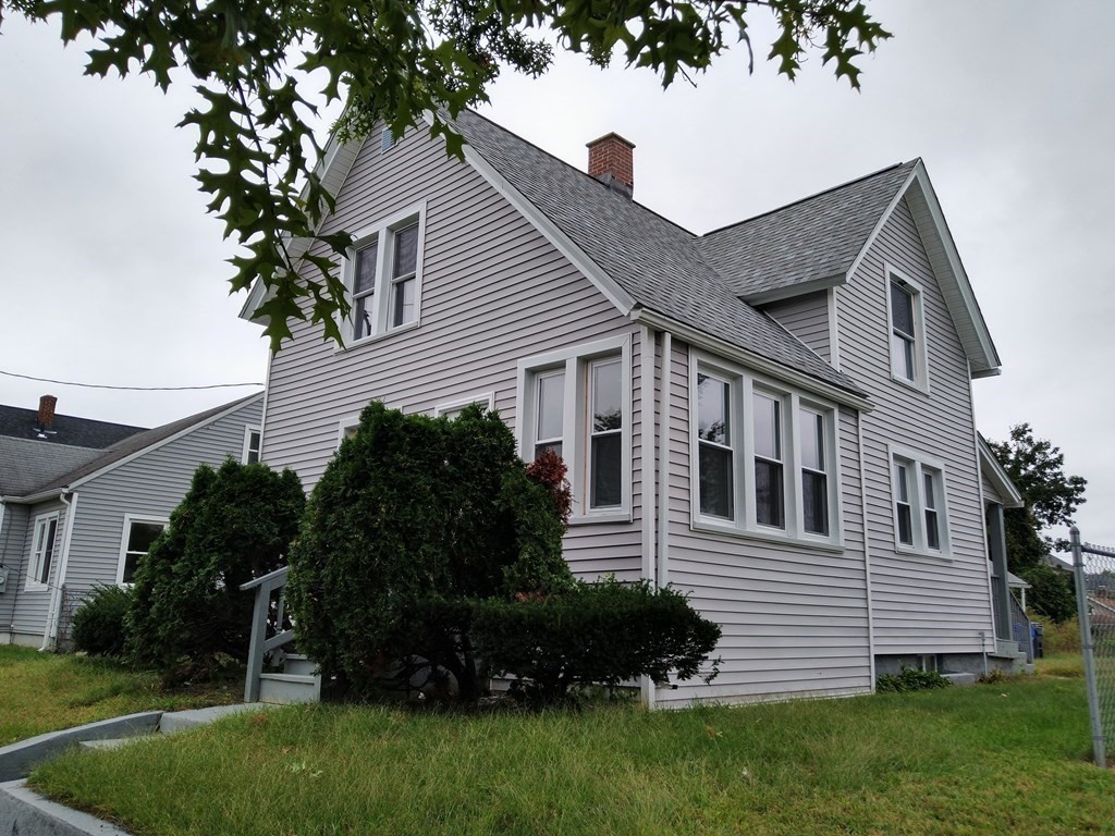 1417 Worcester Street Springfield, MA 01151 - Photo 1 of 19
