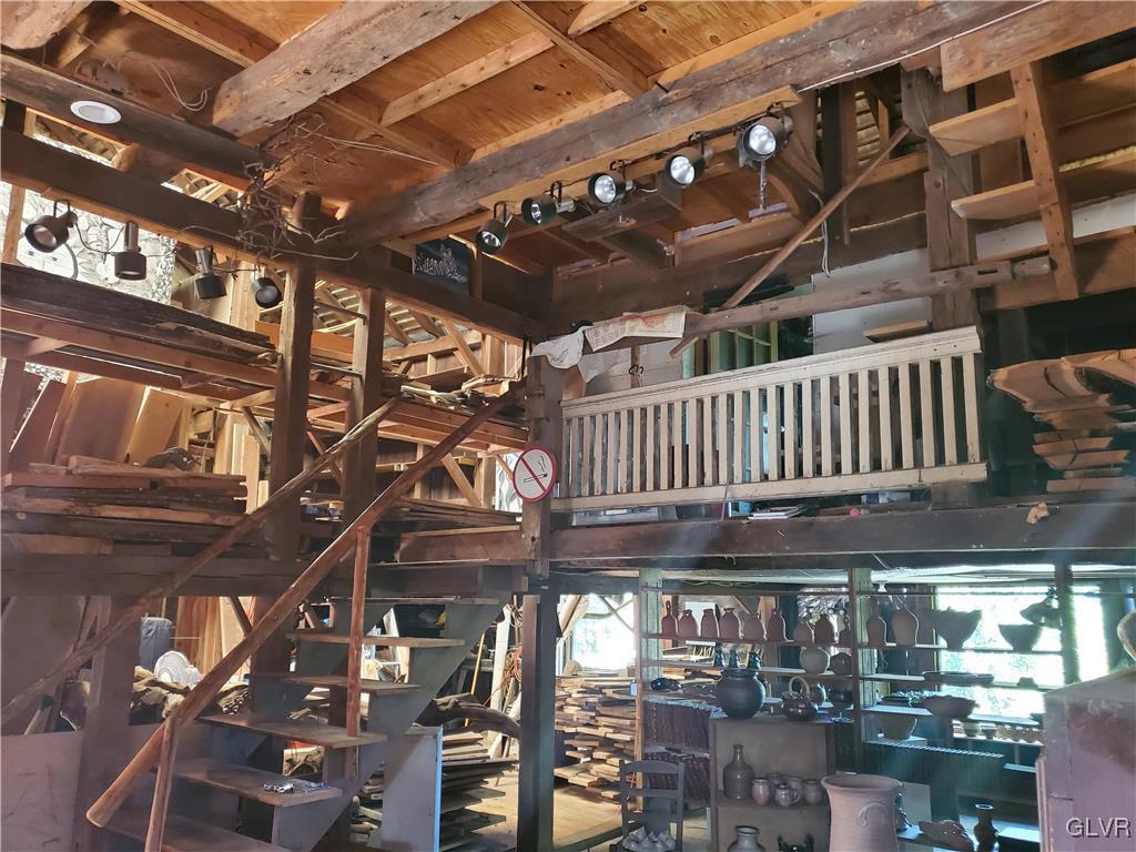 1966 Creek Road Bethlehem, PA 18015 - Photo 39 of 50 Gallery Image 39