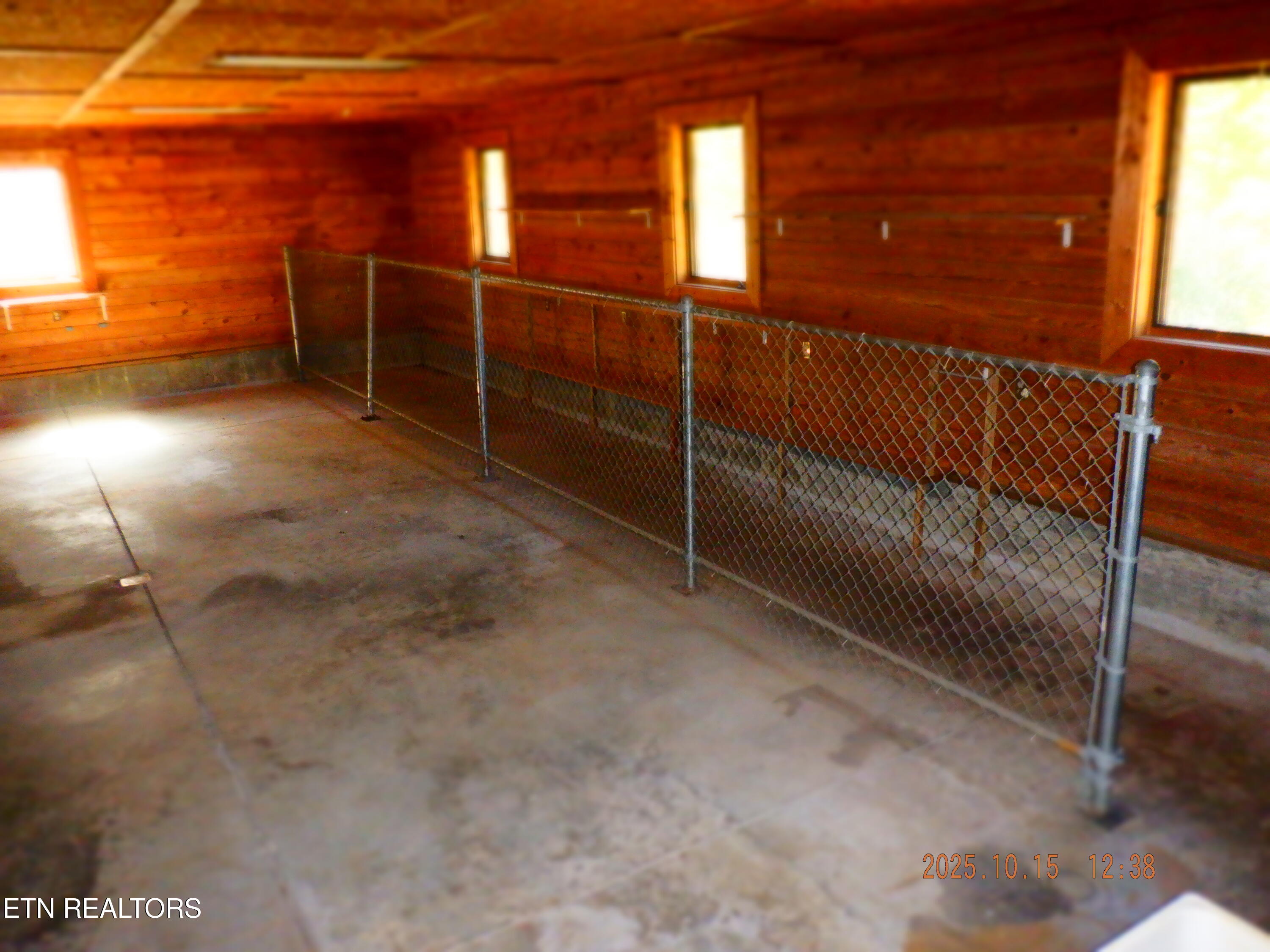 370 Brave Drive Oneida, TN 37841 - Photo 41 of 43 DSCF2283