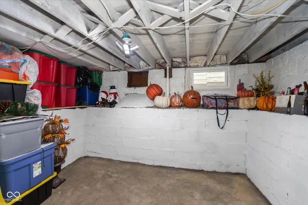 $249,000 | 1029 West 35th Street, Indianapolis, IN 46208