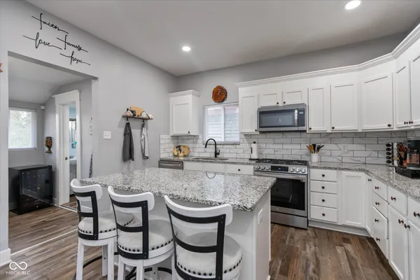 $249,000 | 1029 West 35th Street, Indianapolis, IN 46208