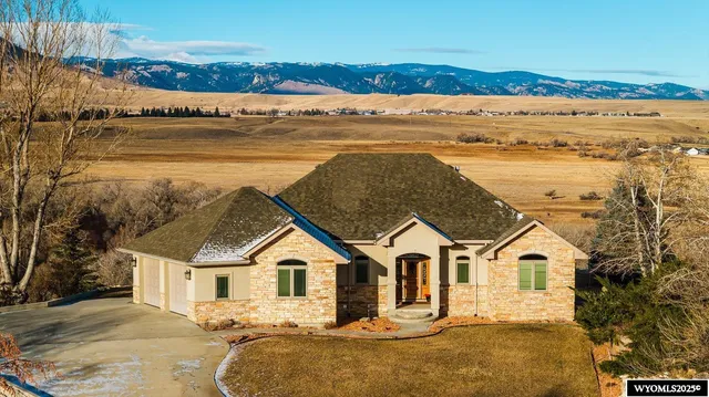 $975,000 | 27 Hilltop Drive, Buffalo, WY 82834