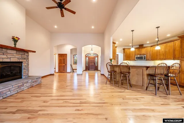 $975,000 | 27 Hilltop Drive, Buffalo, WY 82834