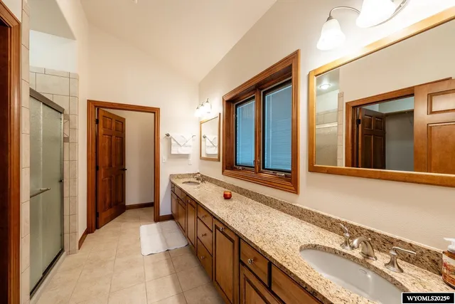 $975,000 | 27 Hilltop Drive, Buffalo, WY 82834