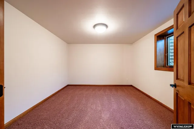 $975,000 | 27 Hilltop Drive, Buffalo, WY 82834