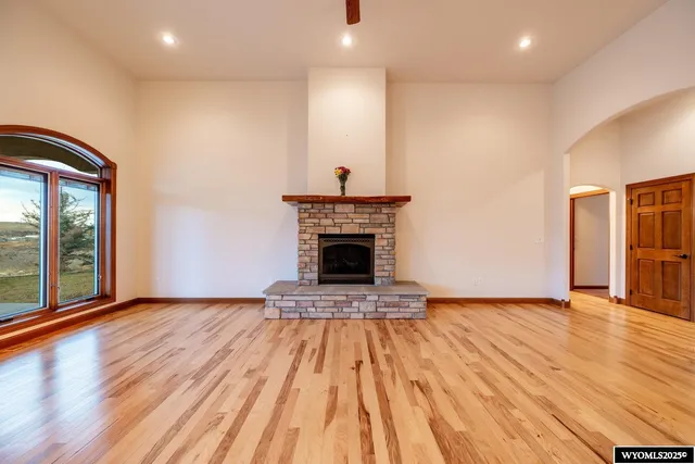 $975,000 | 27 Hilltop Drive, Buffalo, WY 82834