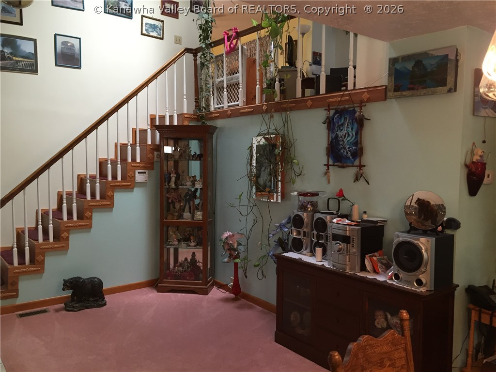 215 Cunningham Road Kenna, WV 25248 - Photo 12 of 15 Gallery Image 12