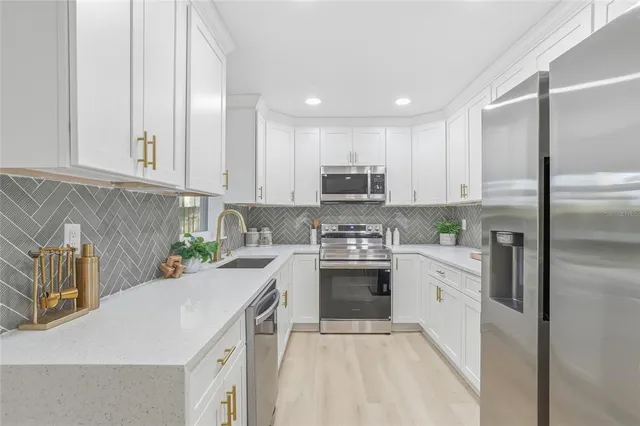 $439,900 | 6813 Circle Creek Drive, Pinellas Park, FL 33781