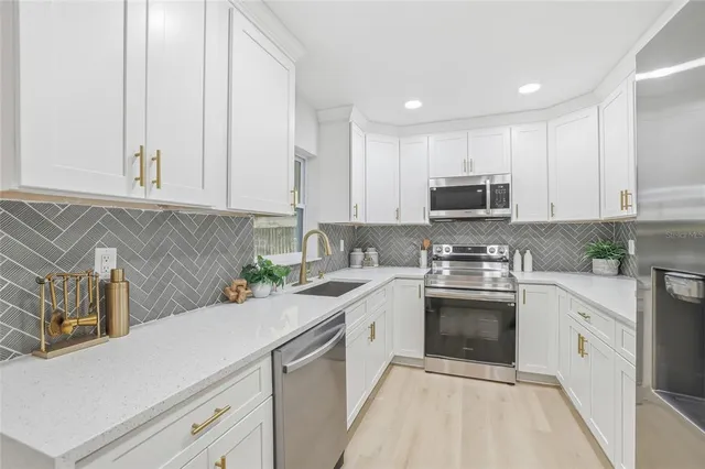 $439,900 | 6813 Circle Creek Drive, Pinellas Park, FL 33781